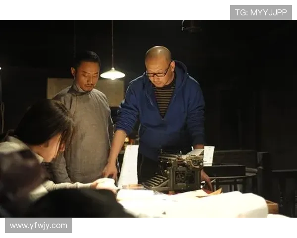 《厨子戏子痞子》:一场颠覆想象的黑色幽默盛宴,上映时间引发全民期待!