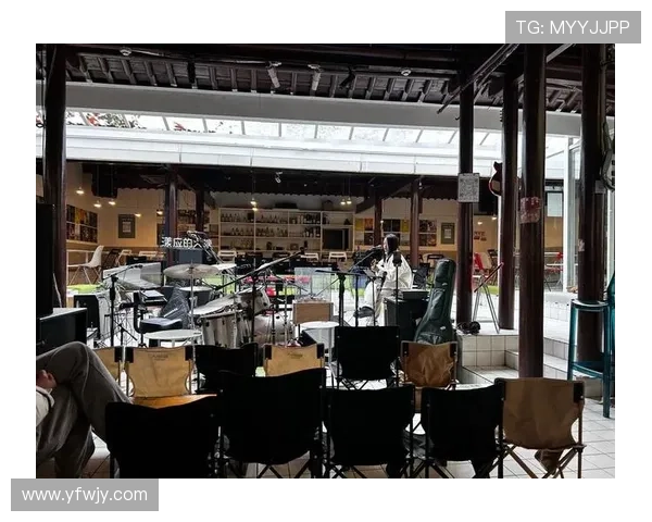 姚谦作品：文字的温度，音乐的灵魂